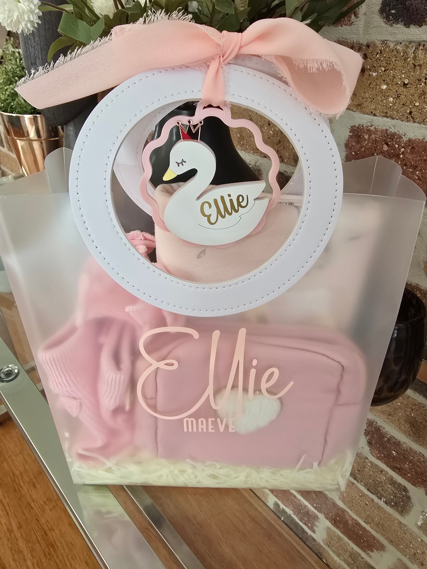 Clear Frosted Round Handle Gift Bags