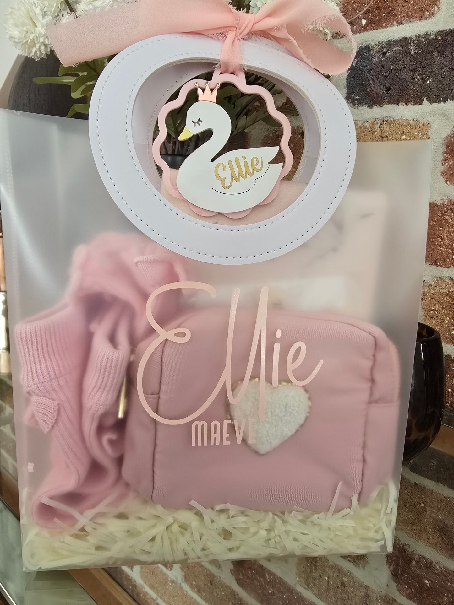Clear Frosted Round Handle Gift Bags